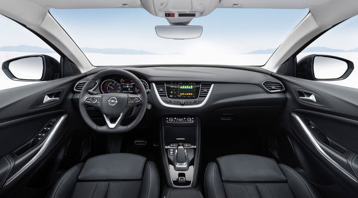 opel grandland interni e plancia