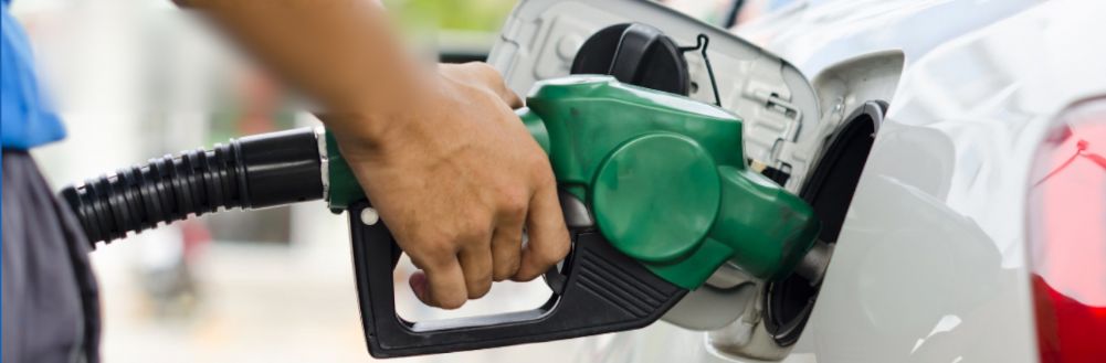 10 consigli per consumare meno carburante
